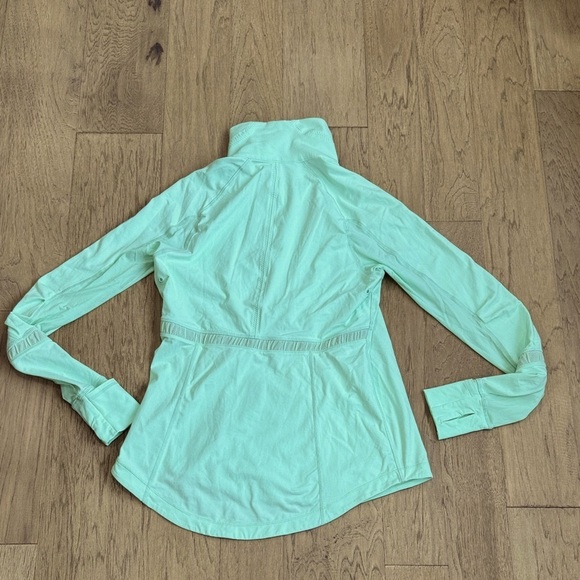 Lululemon Run: Reflect Pullover Mint Moment Size 12 - Picture 10 of 16